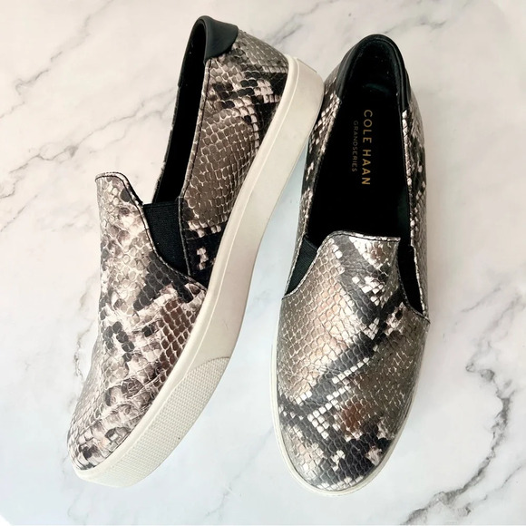 Cole Haan Shoes - Cole Haan Grand Series Slip On Shoes Womens 9 Sneakers Gray Snake Leather W19258
